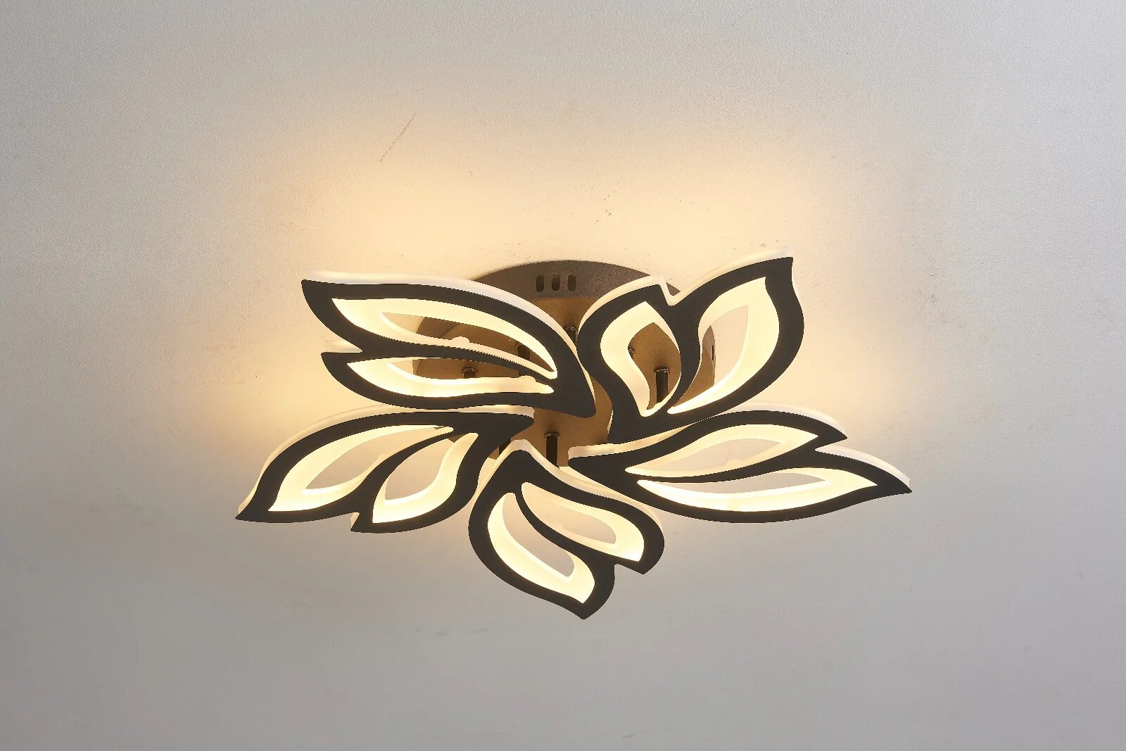 Lustra LED cu Telecomanda, 120W, 3 tipuri de lumina, Negru