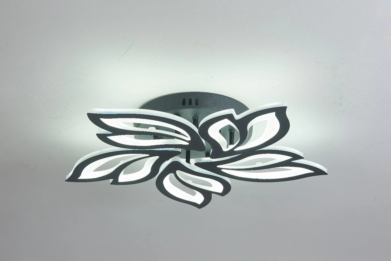 Lustra LED cu Telecomanda, 120W, 3 tipuri de lumina, Negru