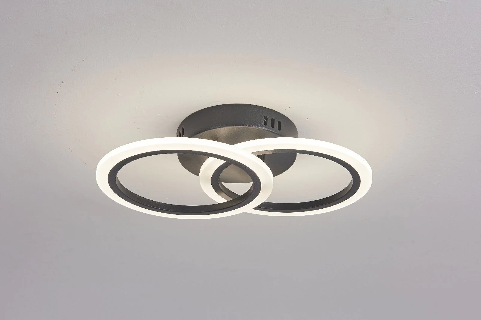 Lustra LED cu Telecomanda, 48W, 3 tipuri de lumina, Negru