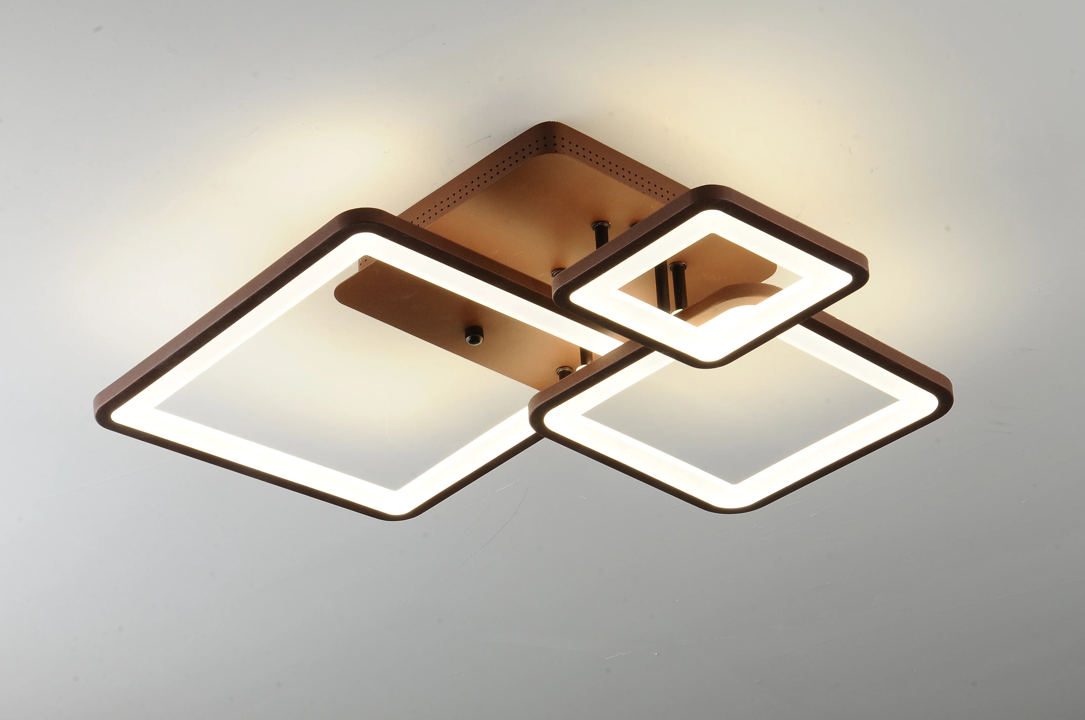 Lustra LED cu Telecomanda, 112W, 3 tipuri de lumina, Maro