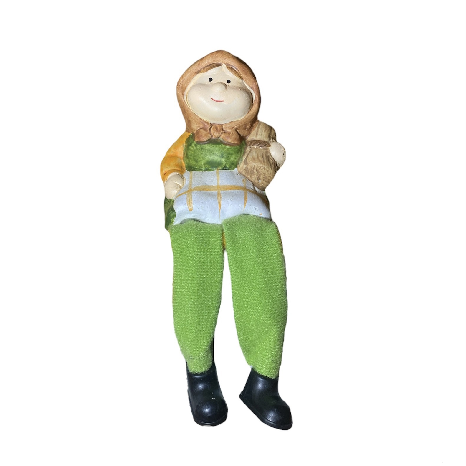 Figurina Bunica din ceramica cu picioare textil
